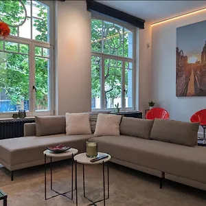 luxe-en-authenticiteit.hotelsghent.com/